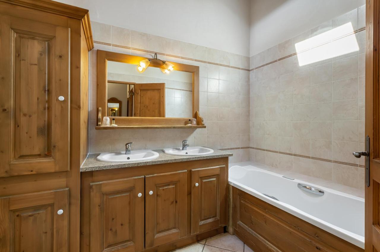Les Suites Du Val Claret By Explorhome Tignes Exteriör bild